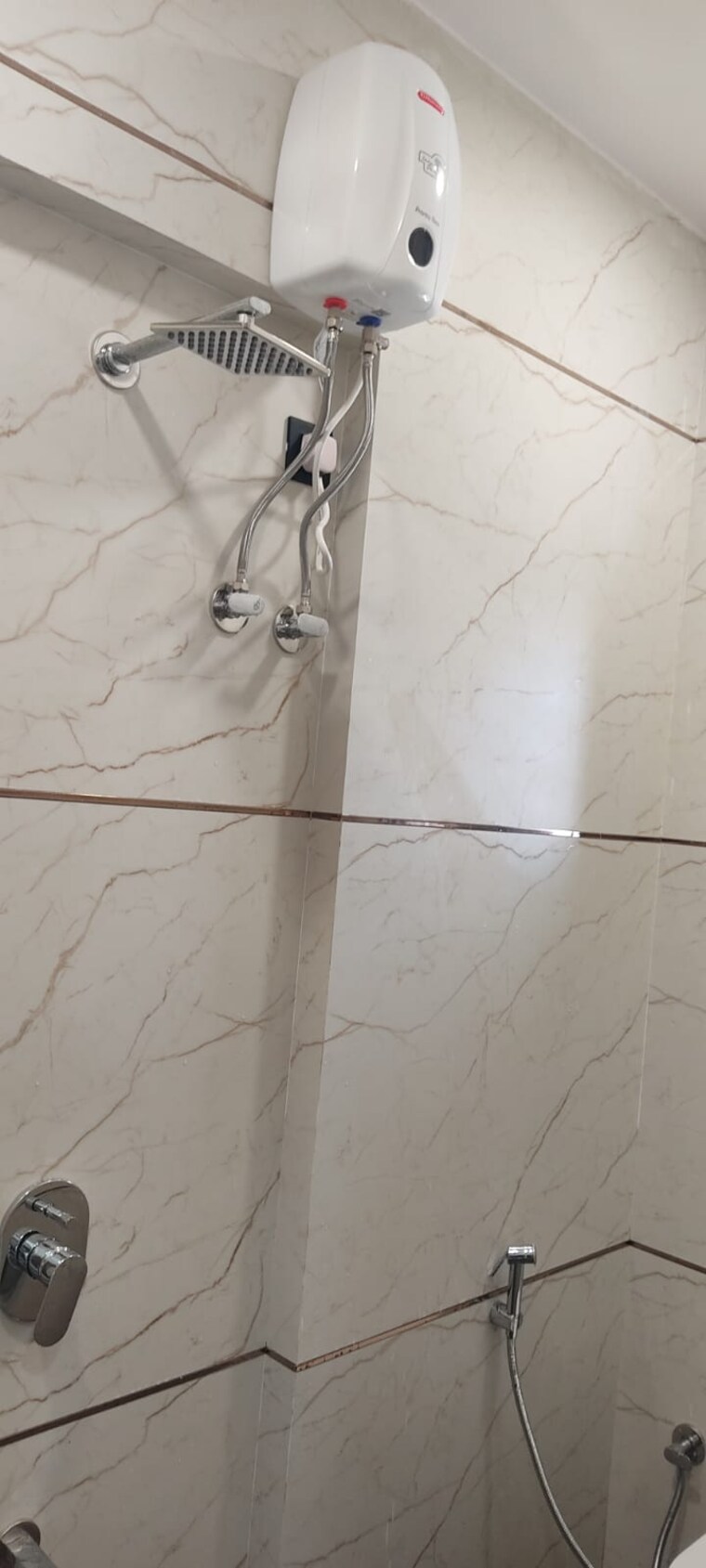 Bathroom, chembur 1 Bedroom 600 Sq.Ft. Apartment In Chembur Mumbai 9347935