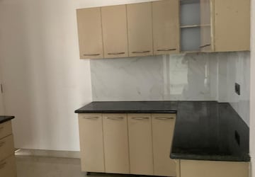Kitchen in 2 BHK Independent House at Gomti Nagar – for Rent