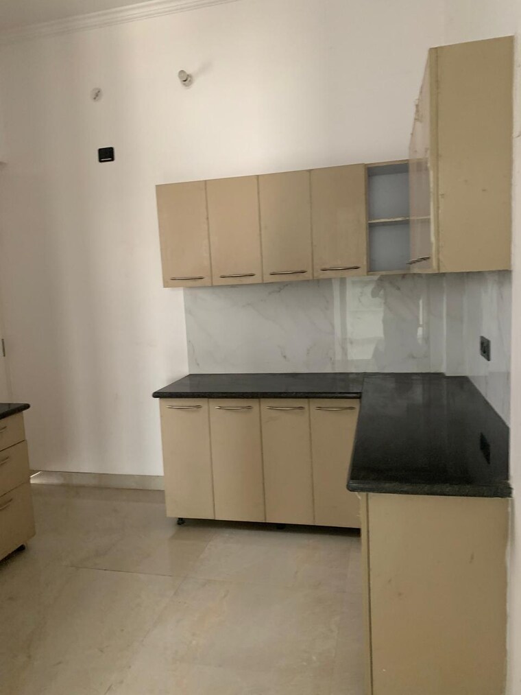 Kitchen, gomti nagar 2 Bedroom 1700 Sq.Ft. Independent House In Gomti Nagar Lucknow 9347965