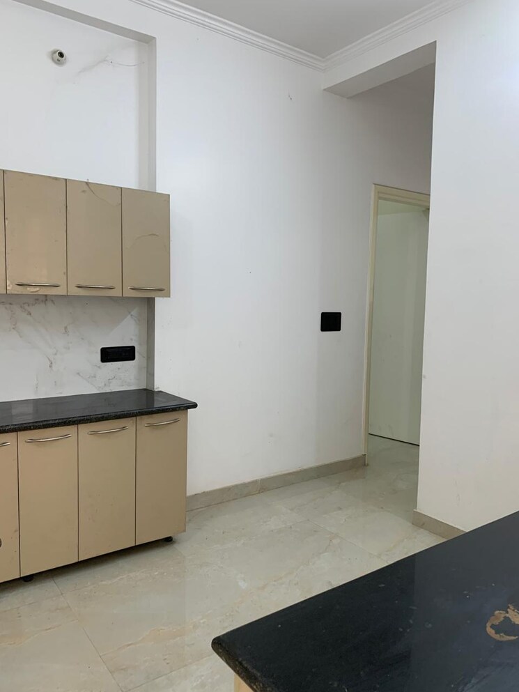 Room, gomti nagar 2 Bedroom 1700 Sq.Ft. Independent House In Gomti Nagar Lucknow 9347965