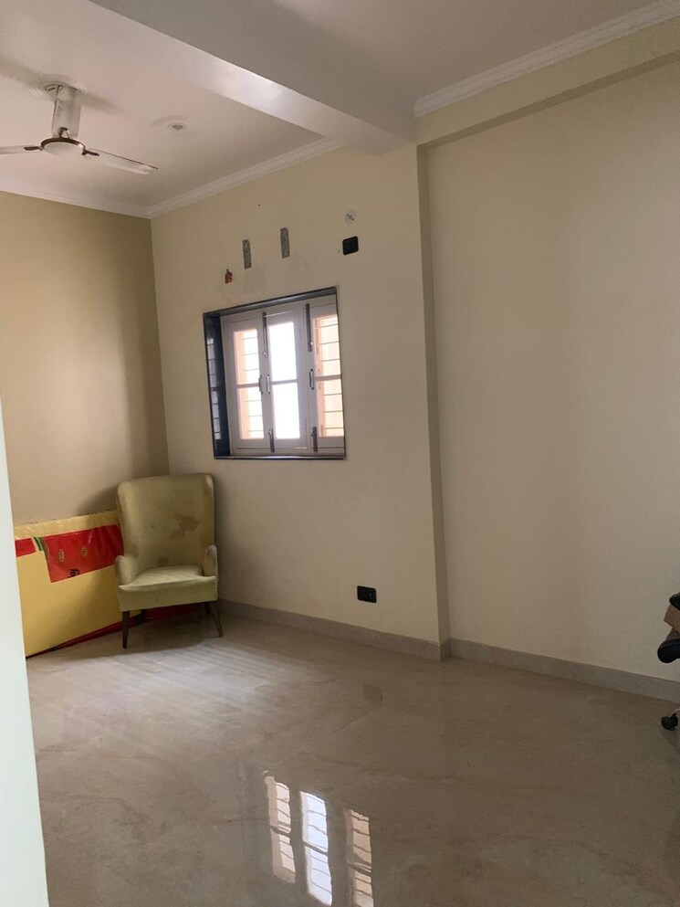 Room, gomti nagar 2 Bedroom 1700 Sq.Ft. Independent House In Gomti Nagar Lucknow 9347965