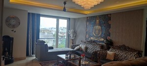 Bedroom in 4 BHK Builder Floor at Sector 52 – for Rent