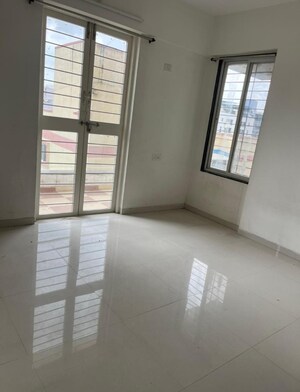 Room in 3 BHK Apartment at Vardhaman Dreams Phase II, Wakad – for Rent