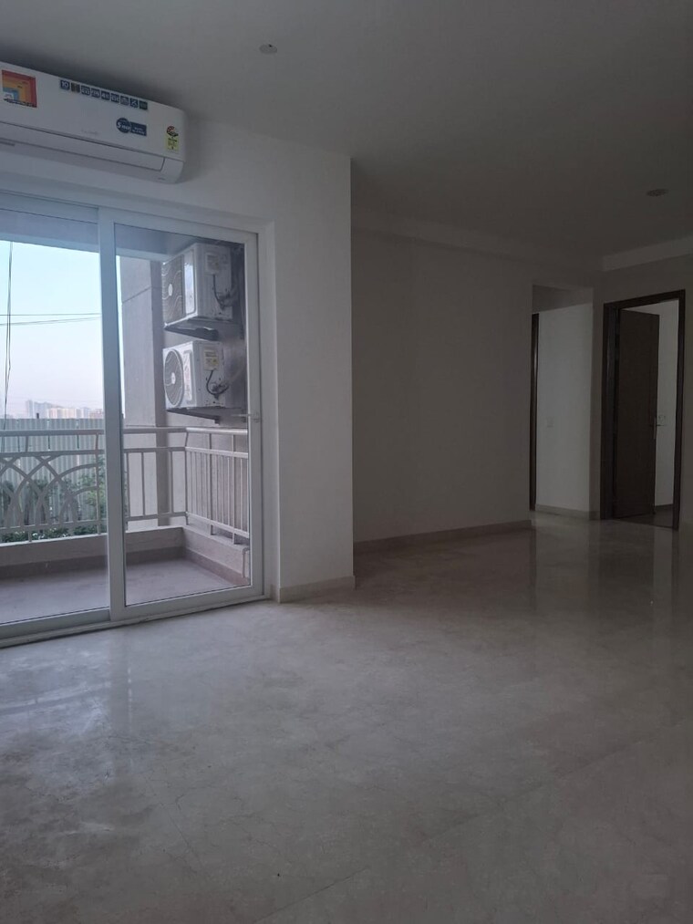 Room, emaar-palm-terraces-select 4 Bedroom 2410 Sq.Ft. Apartment In Sector 66 Gurgaon 9347987