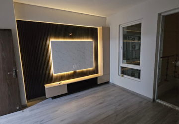 Room in 3 BHK Apartment at Hero Homes Gurgaon, Sector 104 – for Rent