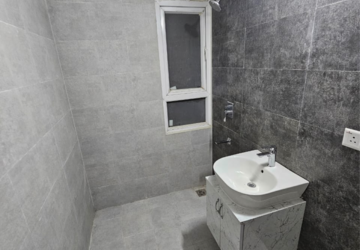 Bathroom in 3 BHK Apartment at Hero Homes Gurgaon, Sector 104 – for Rent