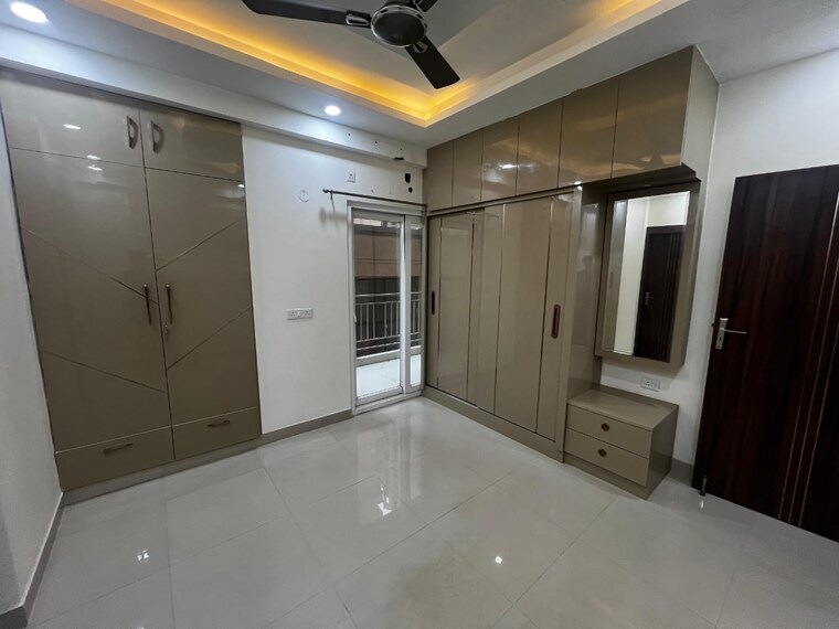 Kitchen, mahagun-moderne 2.5 Bedroom 1250 Sq.Ft. Apartment In Sector 78 Noida 9347995