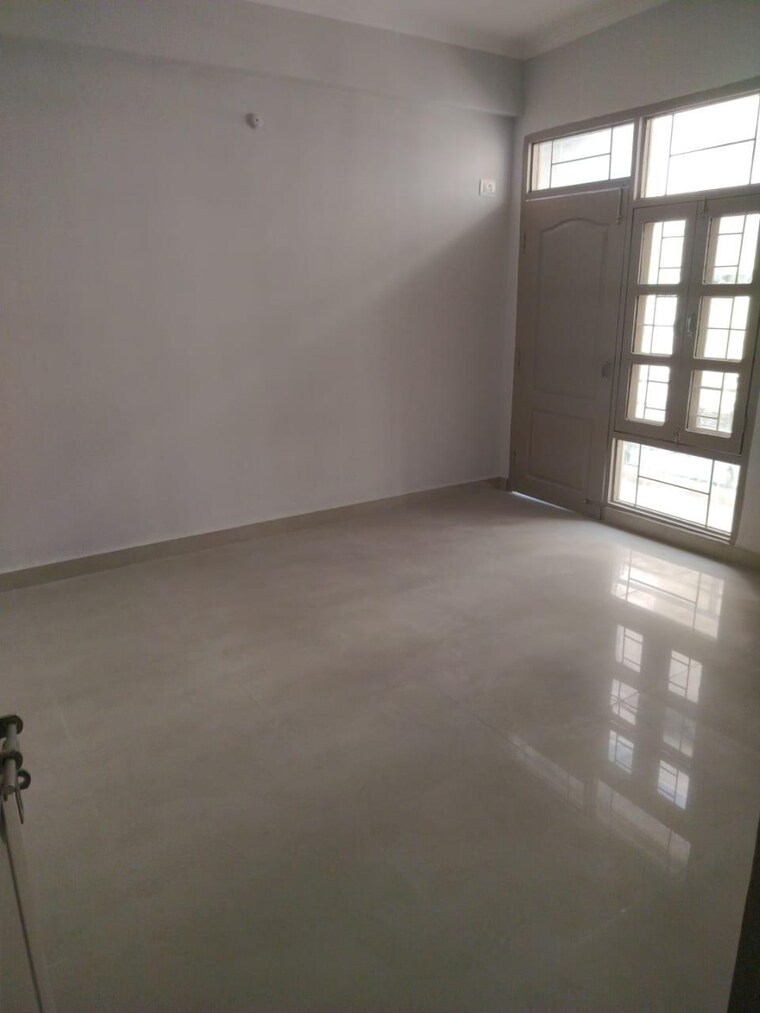 Room, goel-heights 3 Bedroom 1400 Sq.Ft. Apartment In Faizabad Road Lucknow 9348027