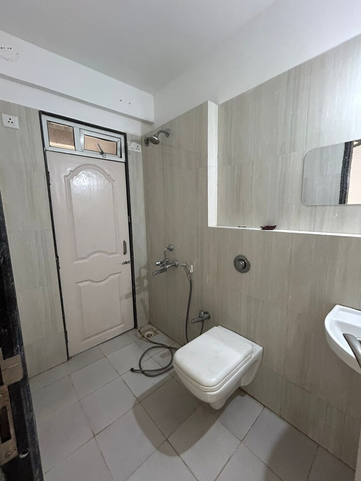 Floor Plan, naman-chs Commercial Shop 330 Sq.Ft. In Kasarvadavali Thane 9348034