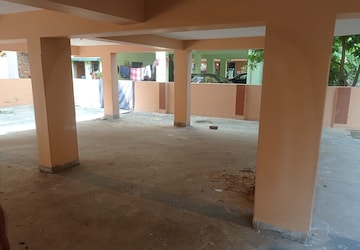 Room in 6 BHK Independent House at Em Bypass – for Sale