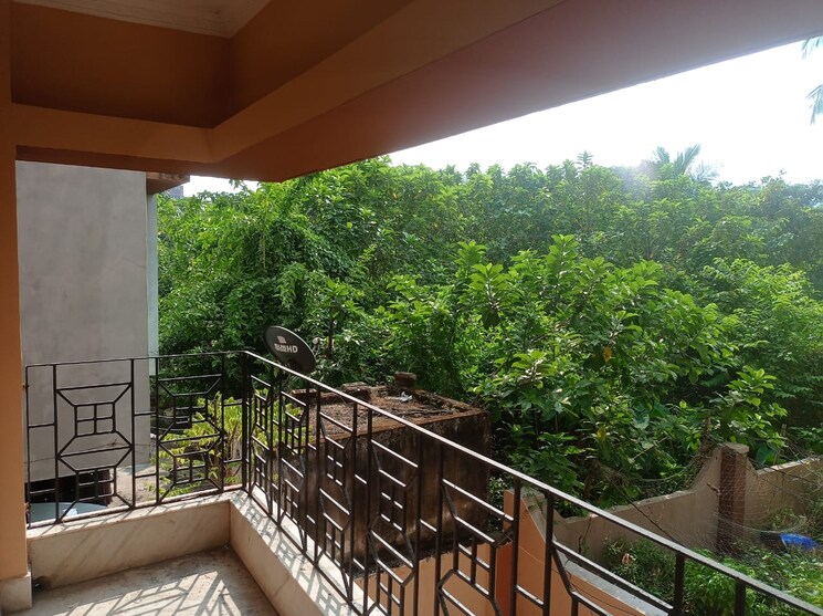 Balcony, em bypass 6 Bedroom 6500 Sq.Ft. Independent House In Em Bypass Kolkata 9348029