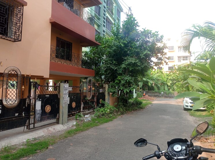 Exterior View, em bypass 6 Bedroom 6500 Sq.Ft. Independent House In Em Bypass Kolkata 9348029