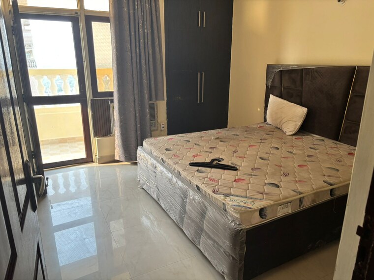 Bedroom, supertech-34-pavilion 3.5 Bedroom 1750 Sq.Ft. Apartment In Sector 34 Noida 9348045