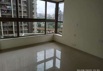 Kitchen in 2 BHK Apartment at Kalpataru Paramount, Kapur Bawdi – for Rent