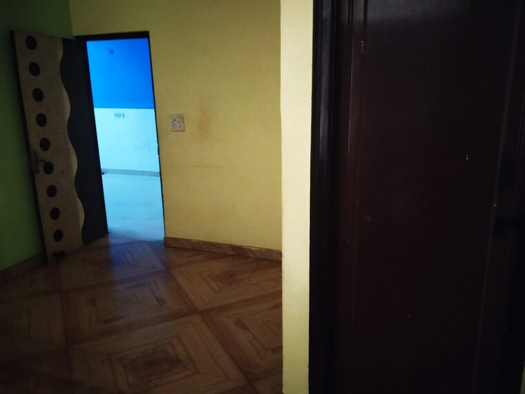 Room, palam colony 3 Bedroom 900 Sq.Ft. Builder Floor In Palam Colony Delhi 9348050