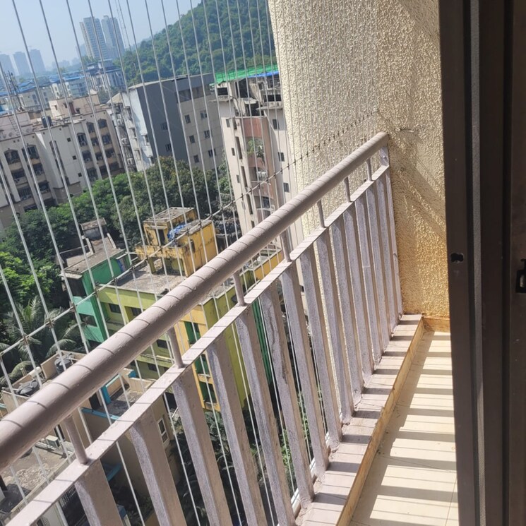 Balcony, coral-reasidency 1 Bedroom 450 Sq.Ft. Apartment In Pratha Pushp Society Thane 9348062