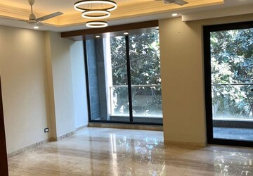 Room in 3 BHK Builder Floor at Ansal Sushant Lok I, Sector 43 – for Rent