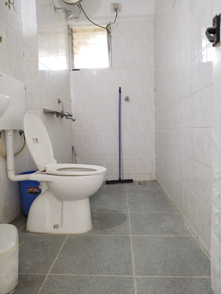 Bathroom, ramesh-hermes-heritage-phase-2 2 Bedroom 1010 Sq.Ft. Apartment In Shastrinagar Pune 9348092