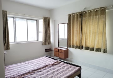 Bedroom in 2 BHK Apartment at Ramesh Hermes Heritage Phase 2, Shastrinagar – for Rent