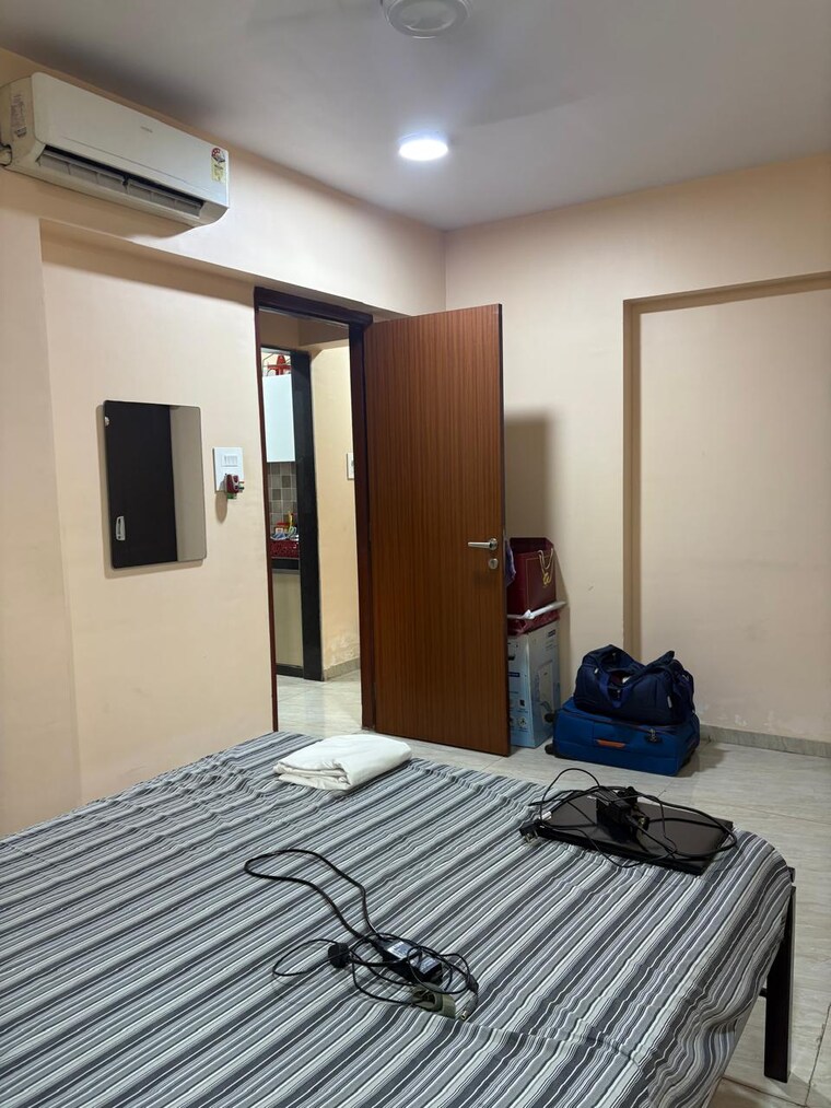 Bedroom, vkg-corporate-centre 2 Bedroom 850 Sq.Ft. Apartment In Andheri East Mumbai 9348105