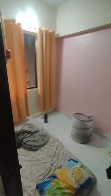 Bathroom in 1 BHK Apartment at Anand CHS Matunga, Matunga East – for Rent