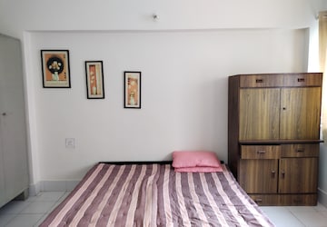 Bedroom in 2 BHK Apartment at Ramesh Hermes Heritage Phase 2, Shastrinagar – for Rent