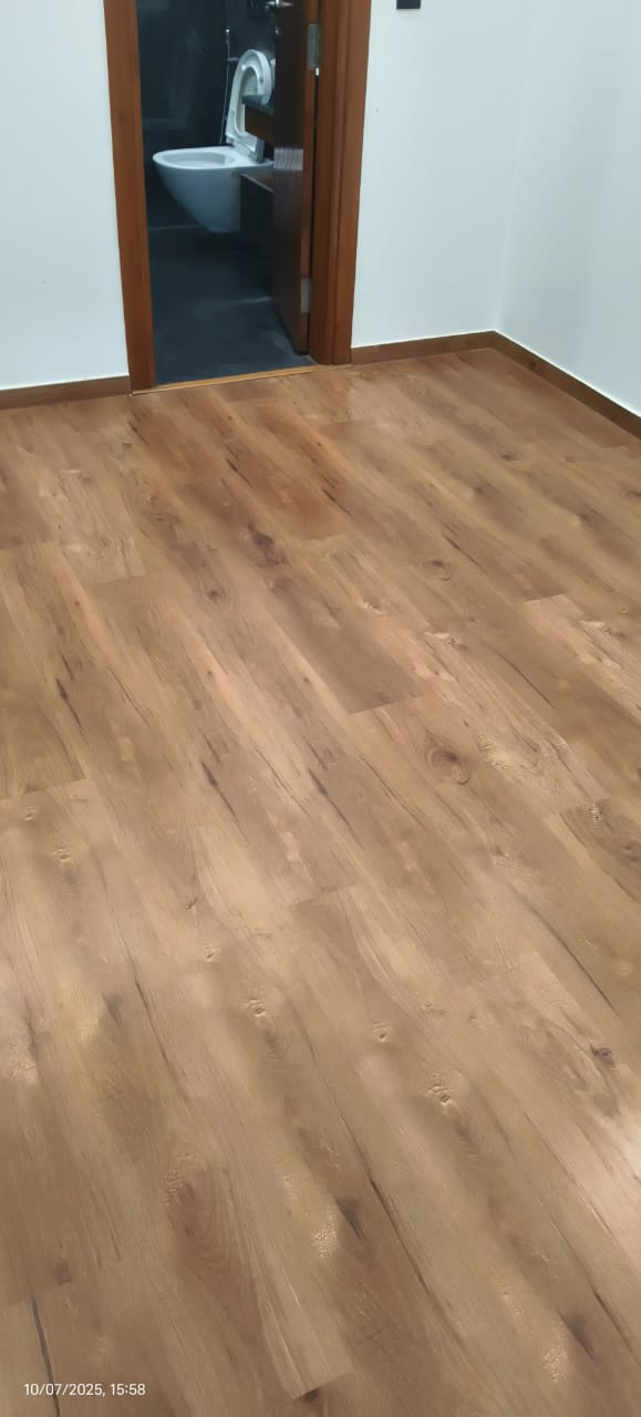 3 BHK 215 Sq.Yd. Builder Floor in Ansal Sushant Lok I