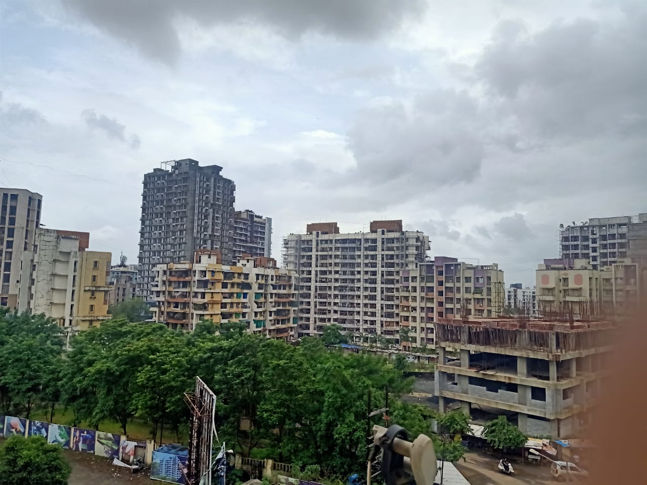 1 BHK Apartment For Sale in Raunak City Phase 2