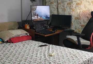 Bedroom in 2 BHK Apartment at Nerul Sector 21 – for Sale