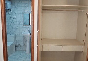 Attached Bathroom in 1 BHK Apartment at Earthcon Casa Grande II, Chi V Greater Noida – for Sale