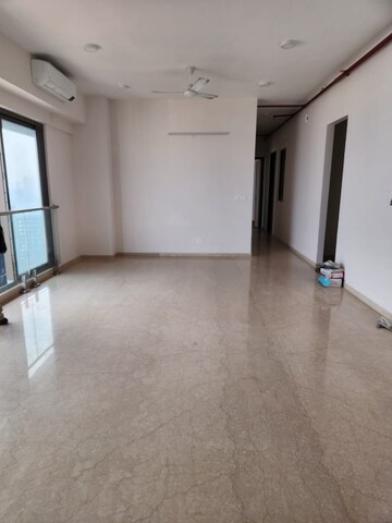 Room in 3 BHK Apartment at Adani Ten BKC, Bandra East – for Rent
