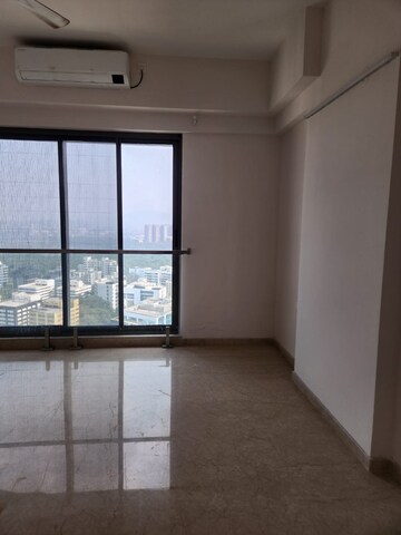 Room in 3 BHK Apartment at Adani Ten BKC, Bandra East – for Rent