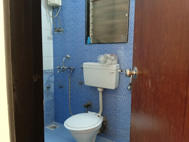 Bathroom, bhoomi-park-ii 1 Bedroom 400 Sq.Ft. Apartment In Malad West Mumbai 9348175