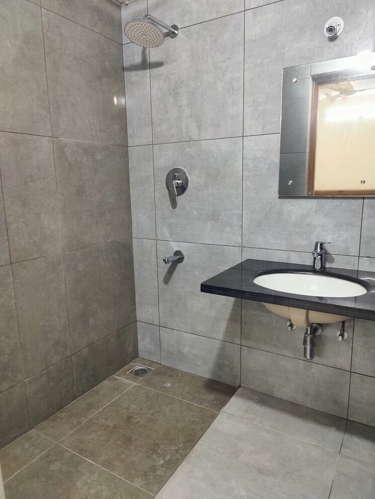 Bathroom, aparna-sarovar-zenith 3 Bedroom 1955 Sq.Ft. Apartment In Nallagandla Hyderabad 9348206