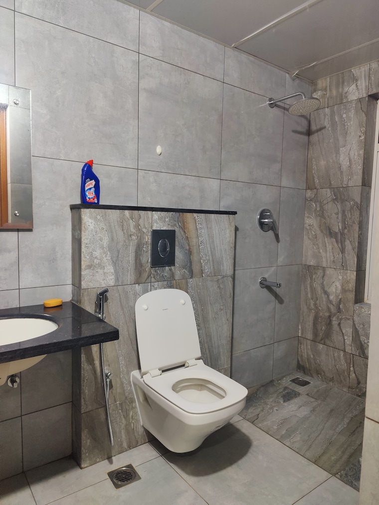 Bathroom, aparna-sarovar-zenith 3 Bedroom 1955 Sq.Ft. Apartment In Nallagandla Hyderabad 9348206