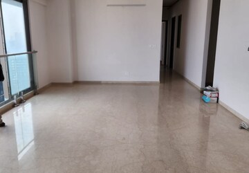 Room in 3 BHK Apartment at Adani Ten BKC, Bandra East – for Rent