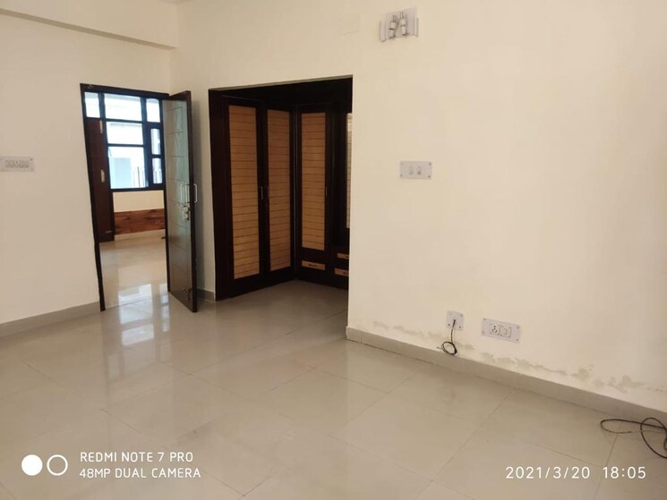 Room, hbh-galaxy-apartments 3 Bedroom 2250 Sq.Ft. Apartment In Sector 43 Gurgaon 9348214