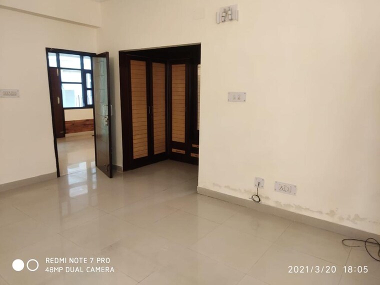 Room, hbh-galaxy-apartments 3 Bedroom 2250 Sq.Ft. Apartment In Sector 43 Gurgaon 9348214