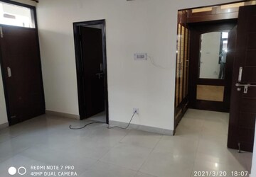 Room in 3 BHK Apartment at HBH Galaxy Apartments, Sector 43 – for Rent