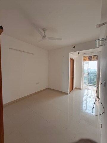 Room in 2 BHK Apartment at Adani Aangan, Sector 89a – for Rent