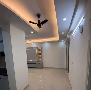 Room in 1 BHK Apartment at Signature Global Andour Height, Sector 71 – for Sale