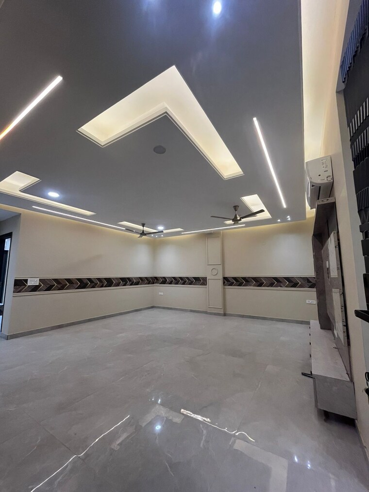 undefined, green fields colony 4 Bedroom 4500 Sq.Ft. Builder Floor In Green Fields Colony Faridabad 9348261