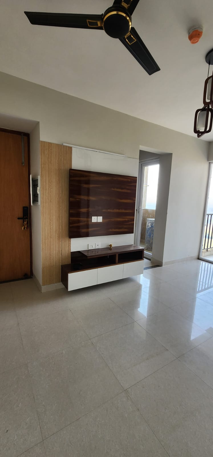 2 BHK Apartment For Rent in Tata Eureka Park