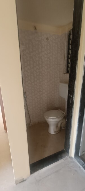 Bathroom in 1 BHK Apartment at Green Hills, Kandivali East – for Rent