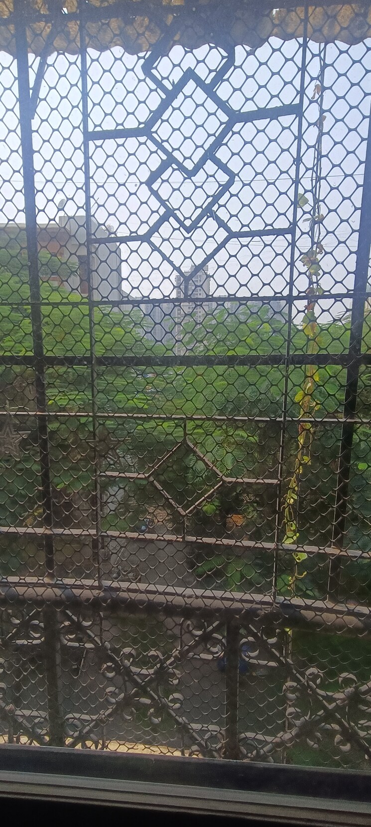 Balcony, green-hills 1 Bedroom 525 Sq.Ft. Apartment In Kandivali East Mumbai 9348260