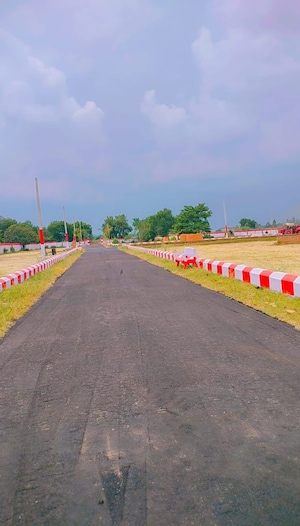  Plot – Exterior View View at Kanpur Road - for Sale