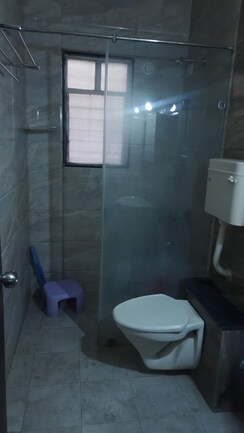 1.5 BHK Apartment For Sale in GK Rose Icon