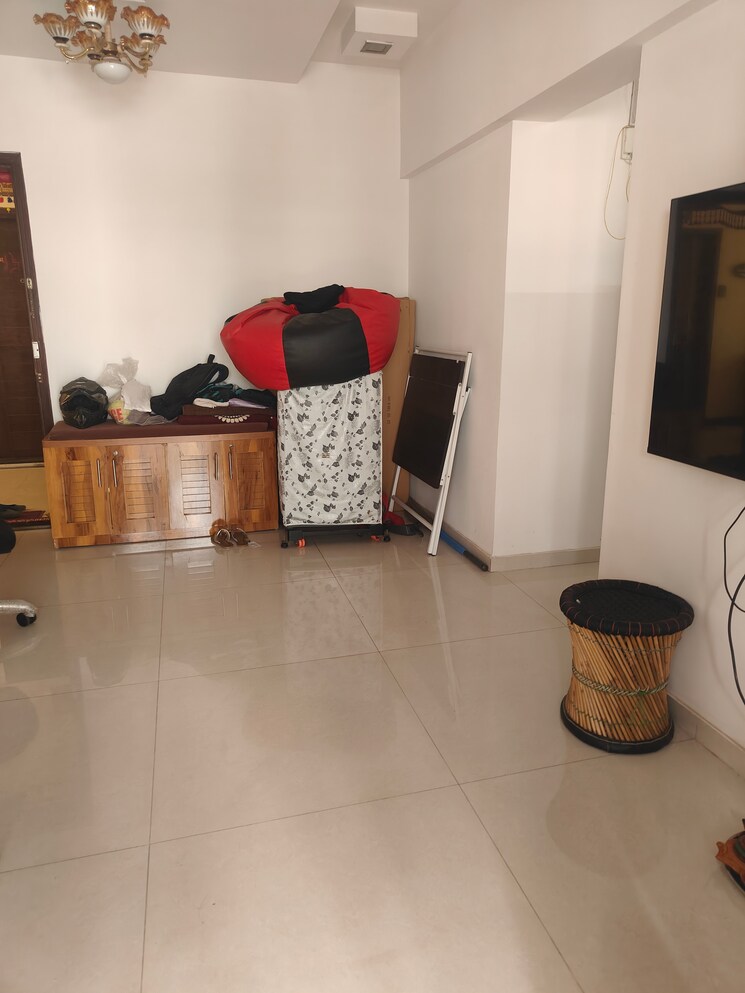 Living Room, gk-rose-icon 1.5 Bedroom 620 Sq.Ft. Apartment In Pimple Saudagar Pune 9348279