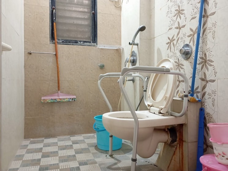 Bathroom, chembur 2 Bedroom 975 Sq.Ft. Apartment In Chembur Mumbai 9348274