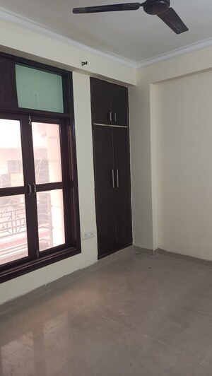 1 BHK Builder Floor For Rent in Chattarpur